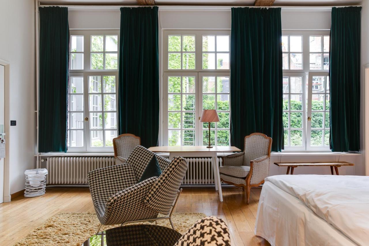 Small Luxury De Witte Lelie 4*
