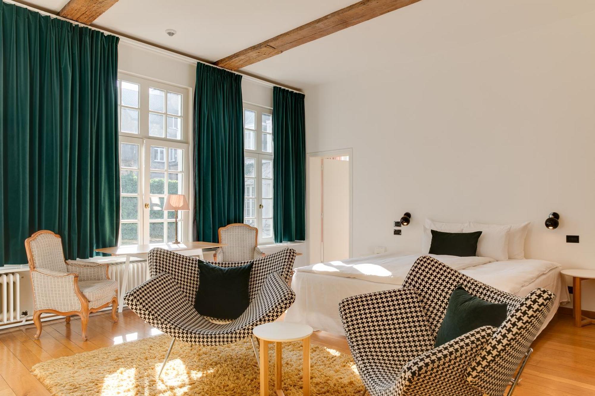 Small Luxury De Witte Lelie Hotel