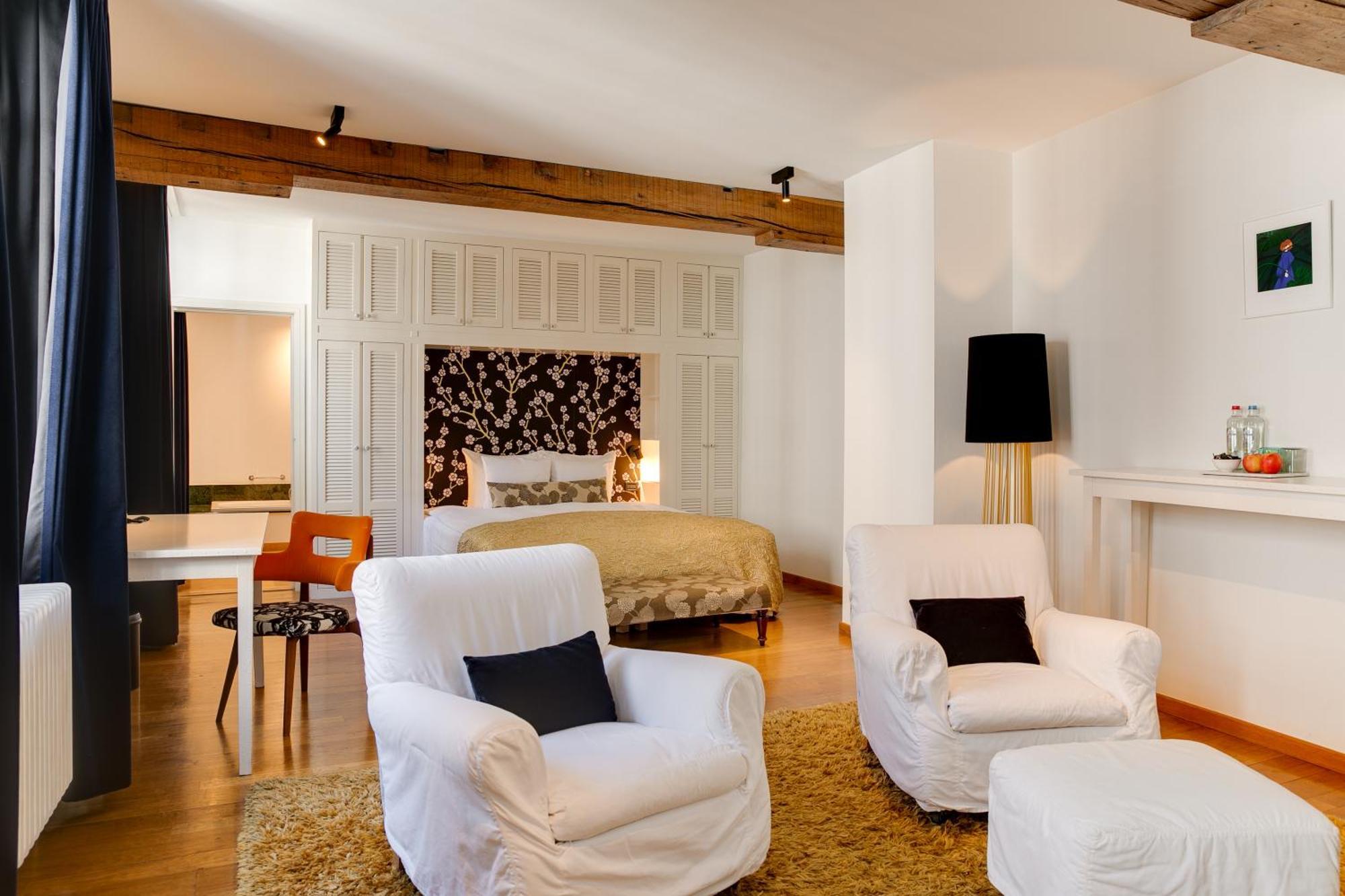 Small Luxury De Witte Lelie Hotel Antwerp