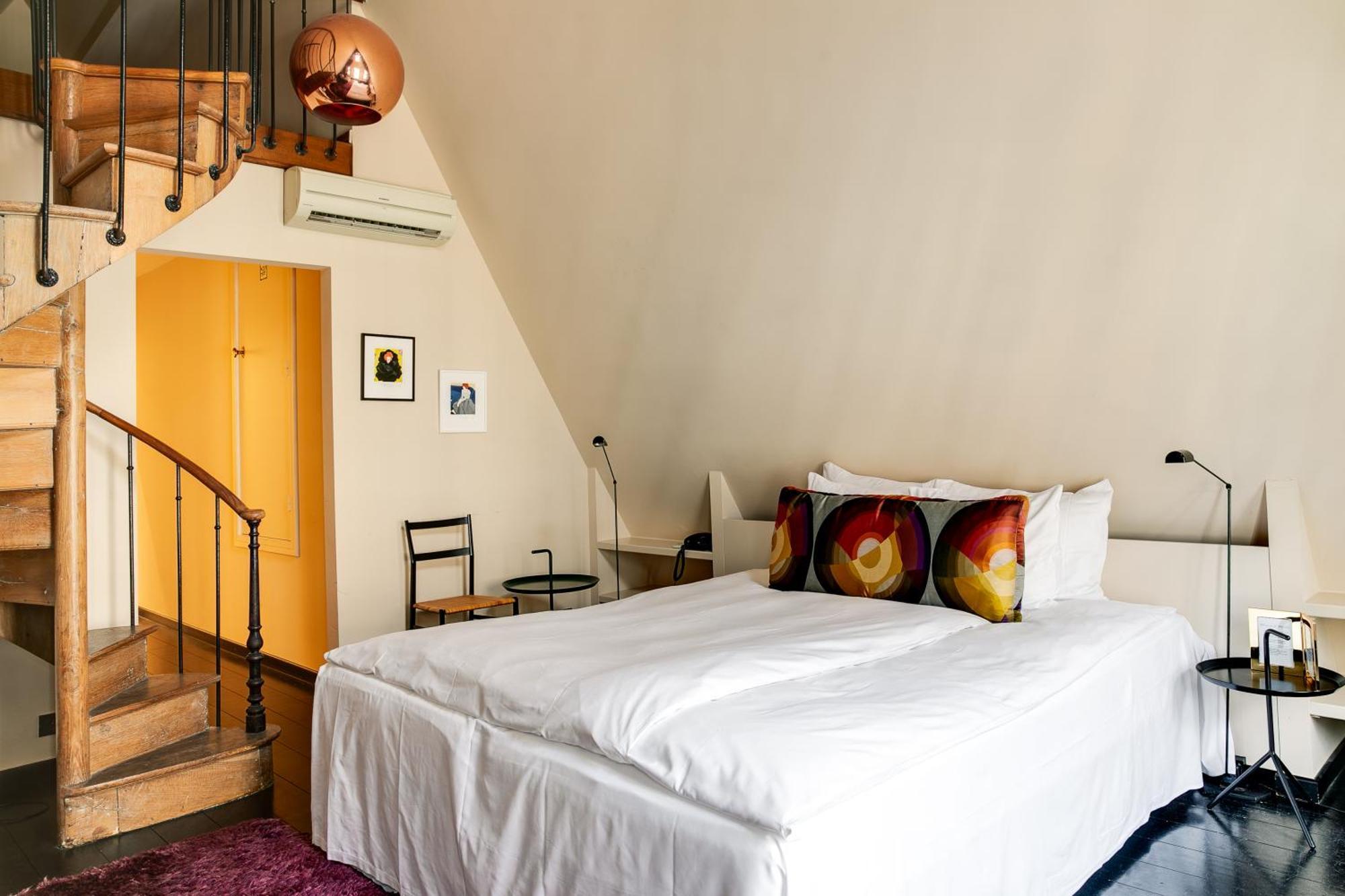 Small Luxury De Witte Lelie 4* Antwerp